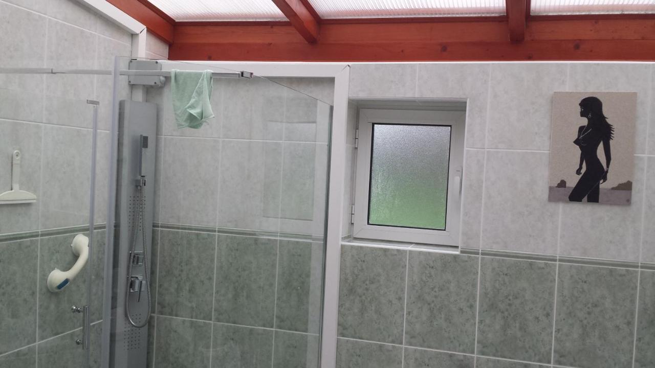 Chambre Privee Avec Salon, Garage Voiture, Velos, Motos Tourville-sur-Arques Bagian luar foto