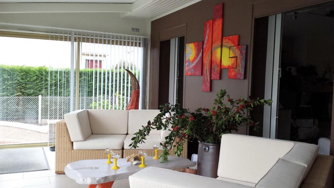 Chambre Privee Avec Salon, Garage Voiture, Velos, Motos Tourville-sur-Arques Bagian luar foto
